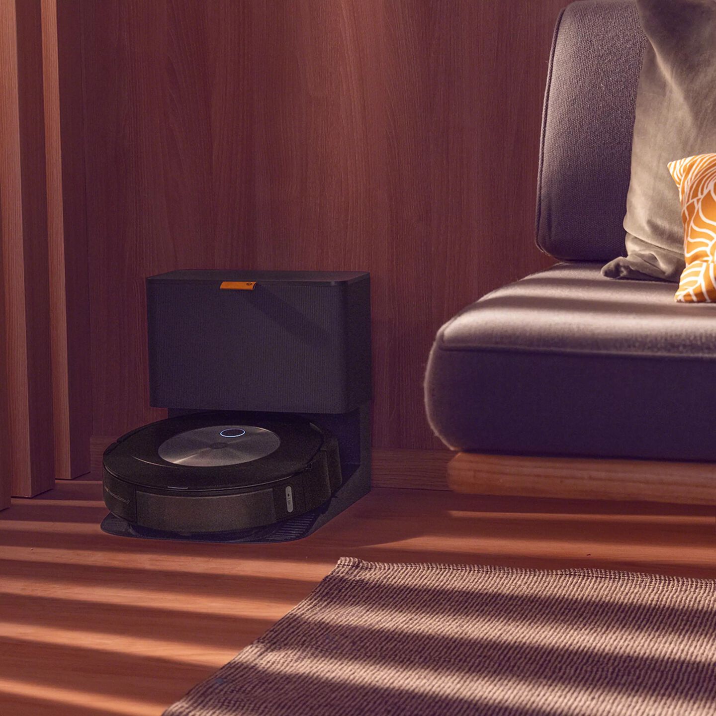 Roomba Combo® j7  Saug- und Wischroboter mit WLAN-Verbindung