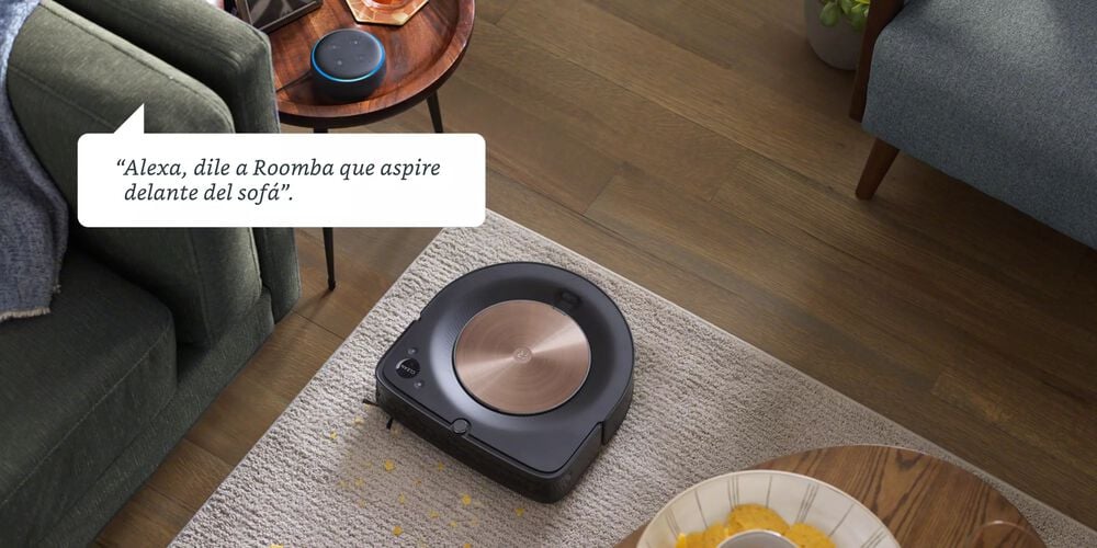 Alexa comunicándose con un robot Roomba